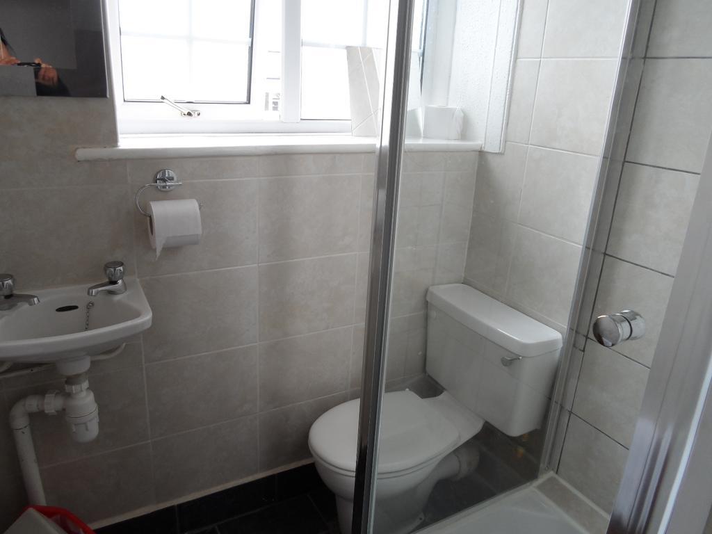 Compton Guest House London Bilik gambar